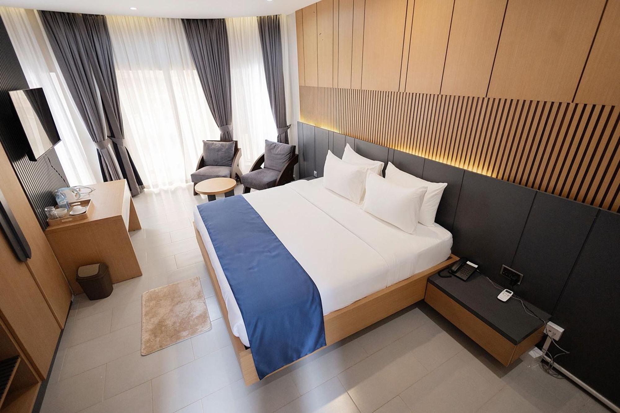 Grik Hotel - Entebbe Luaran gambar