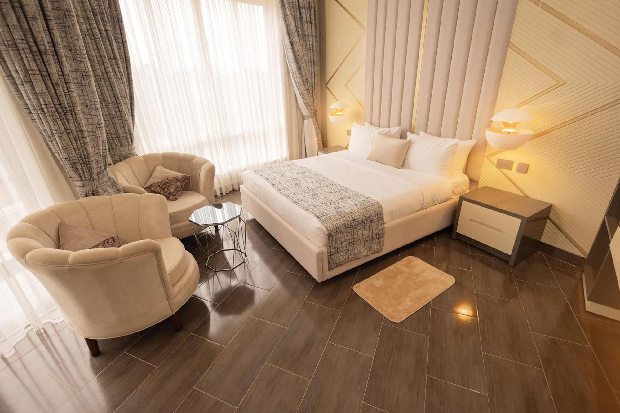 Grik Hotel - Entebbe Luaran gambar